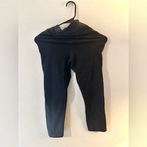 Nike dri fit capris. Xs. Tight, high waisted.